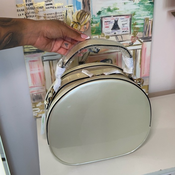 Handbags - Chic Round Handbag